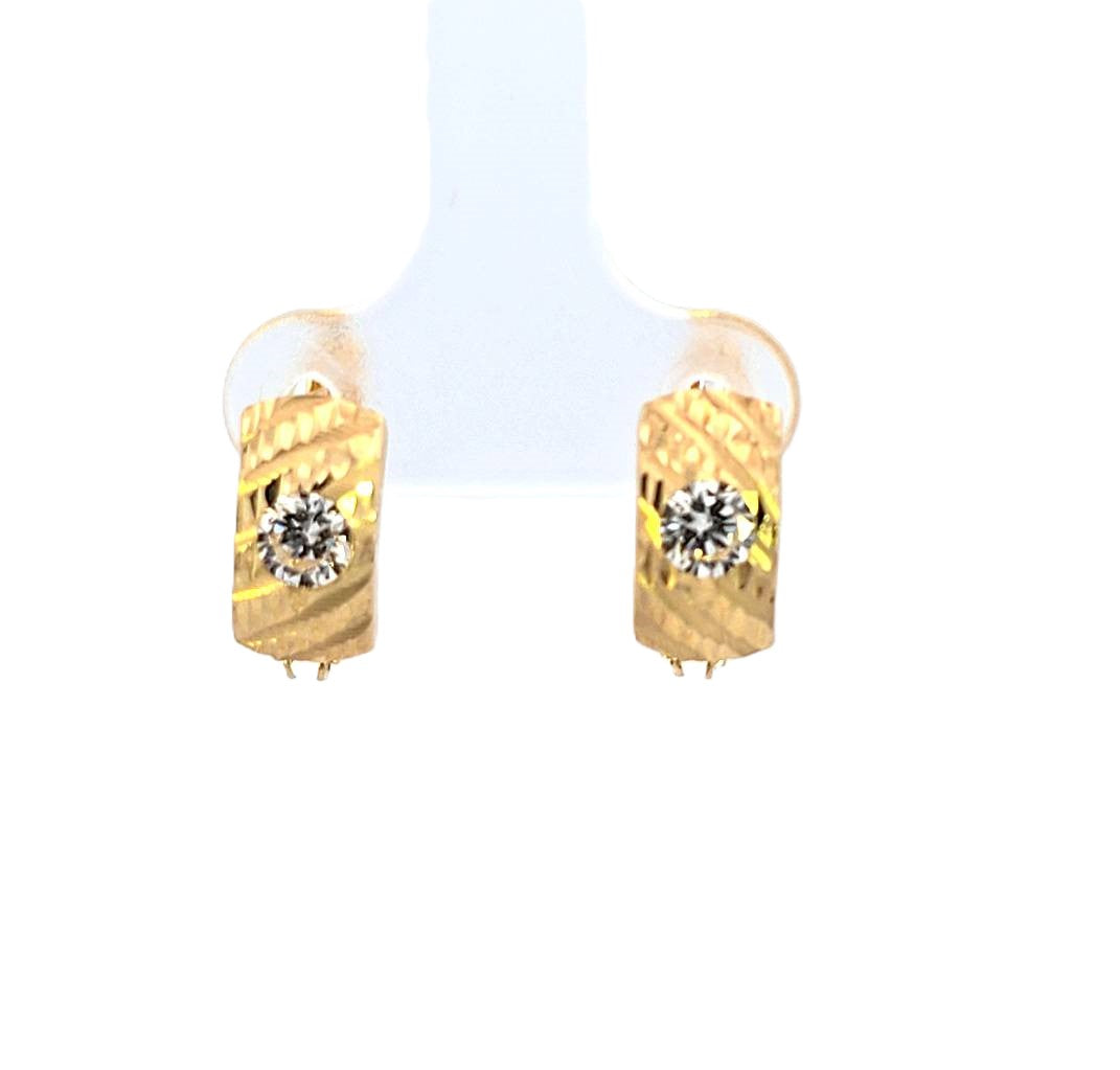 10K Real Gold Fancy Diamond Cut CZ Solitaire Huggie Hoop Earrings