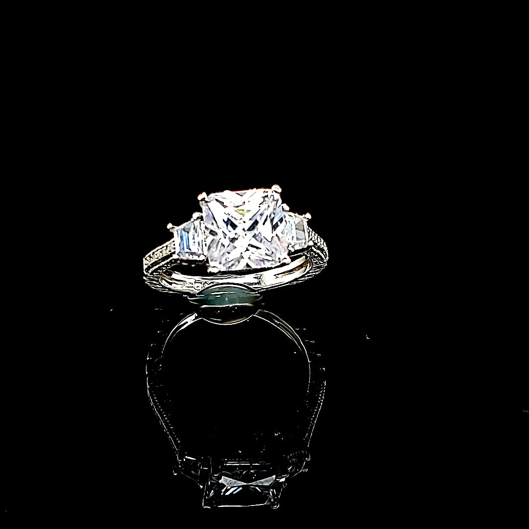 925 Silver Solitaire Ring