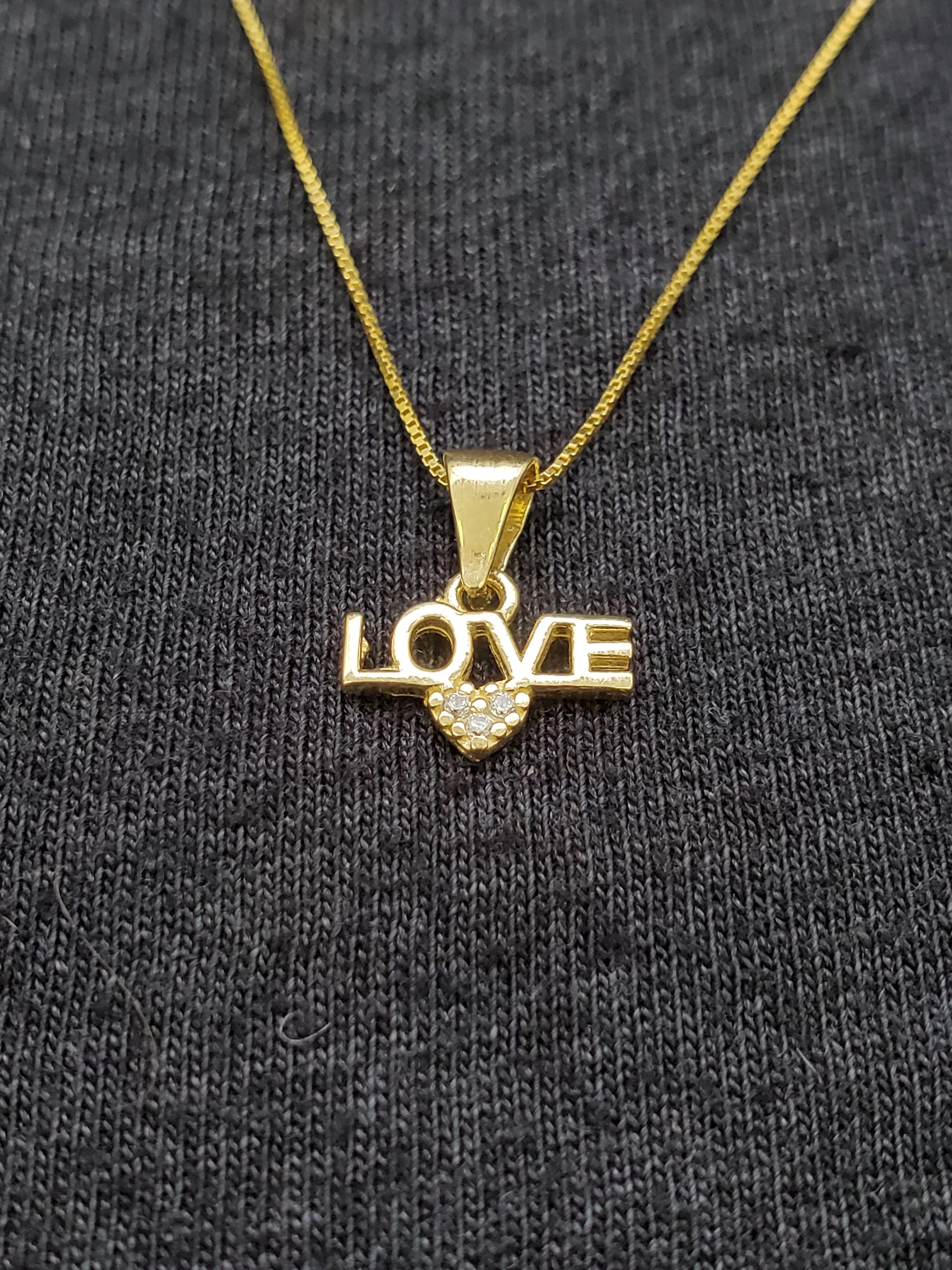 10K Solid Real Yellow Gold Love with Cz Heart Pendant Charm with Box Chain