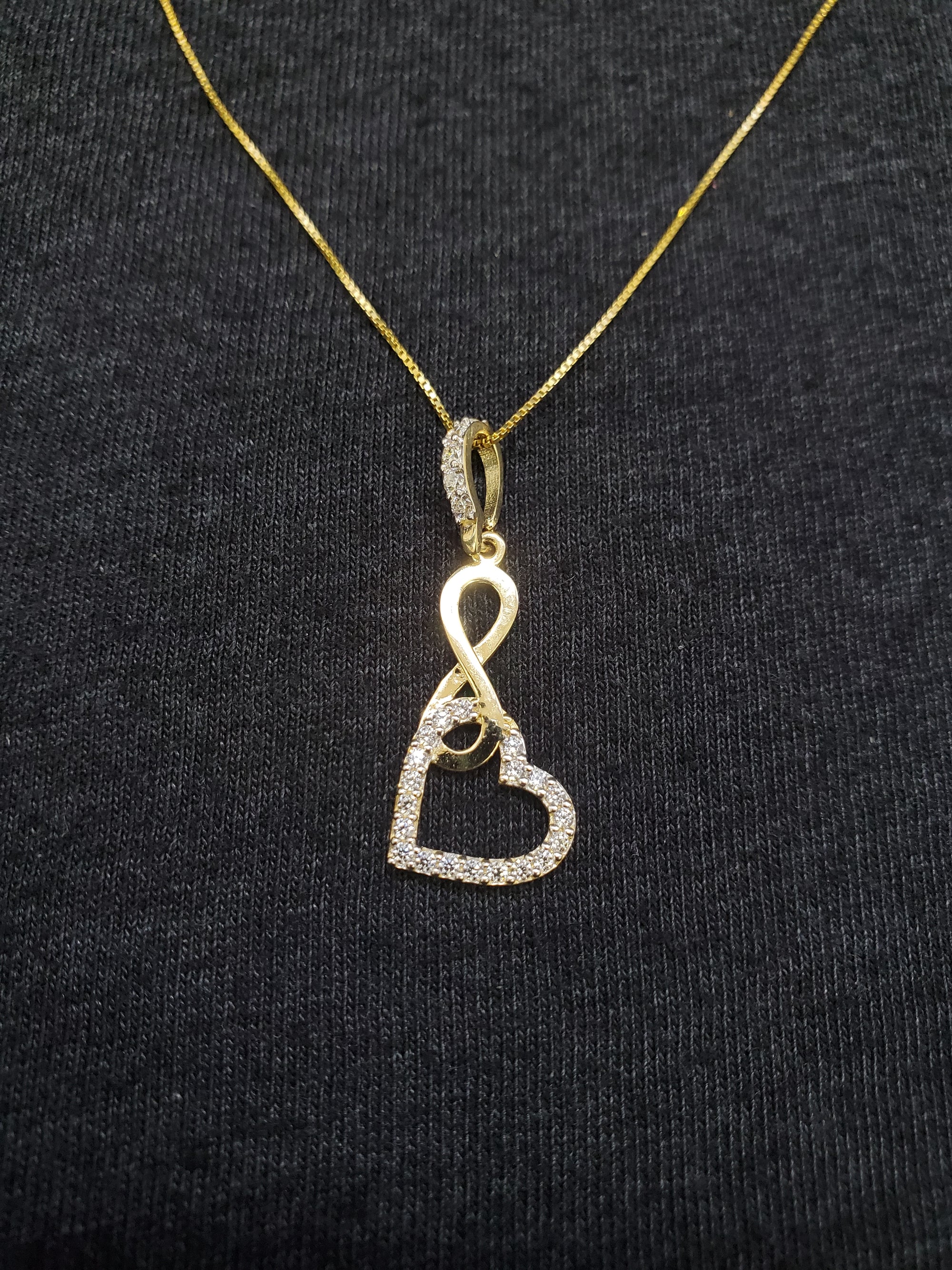 10K Solid Real Yellow Gold Infinity Vertical Heart Cz Pendant Charm with Box Chain