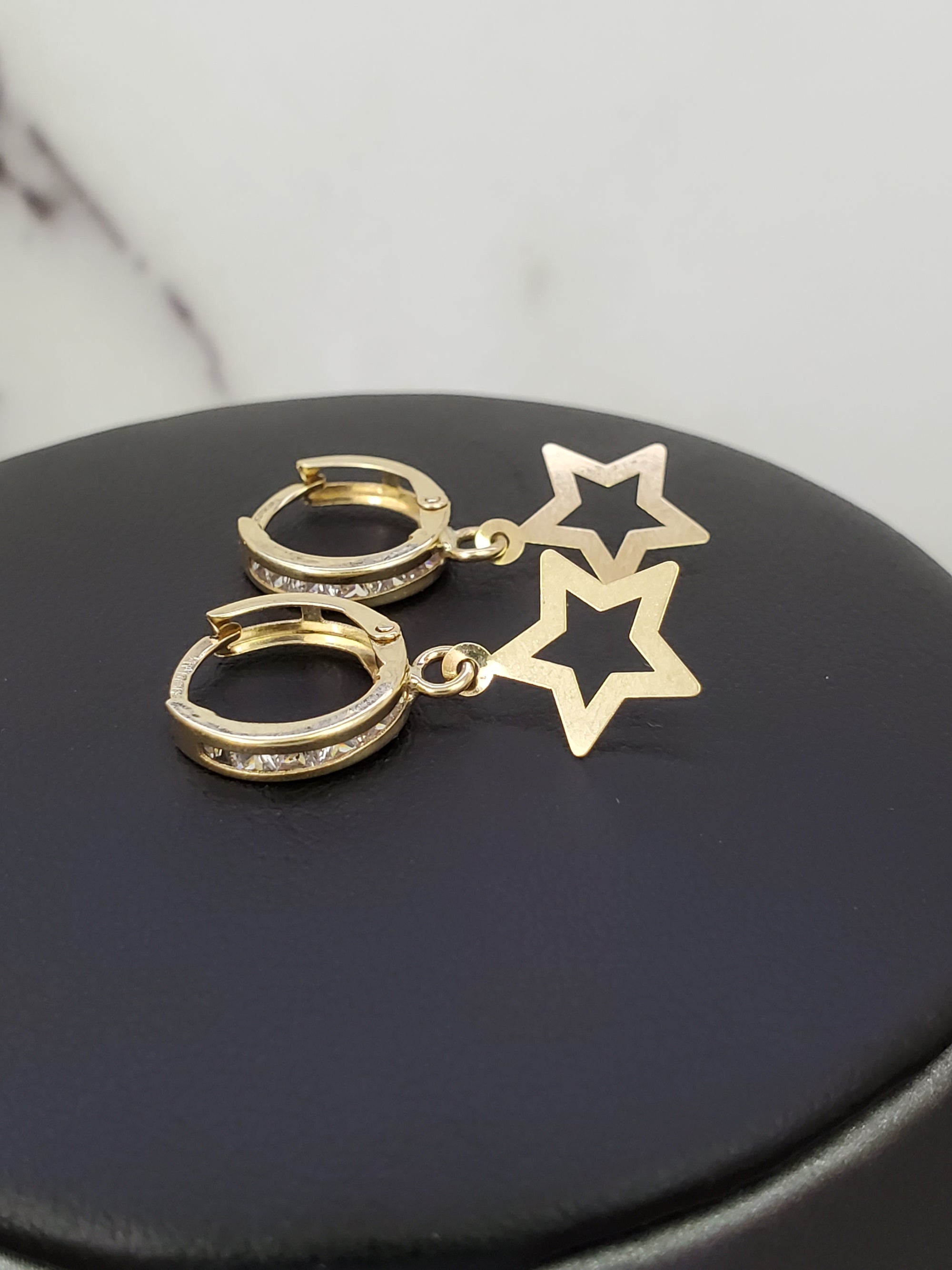 10K Solid Yellow Gold Star Cz Hoop Earrings for Girls womens